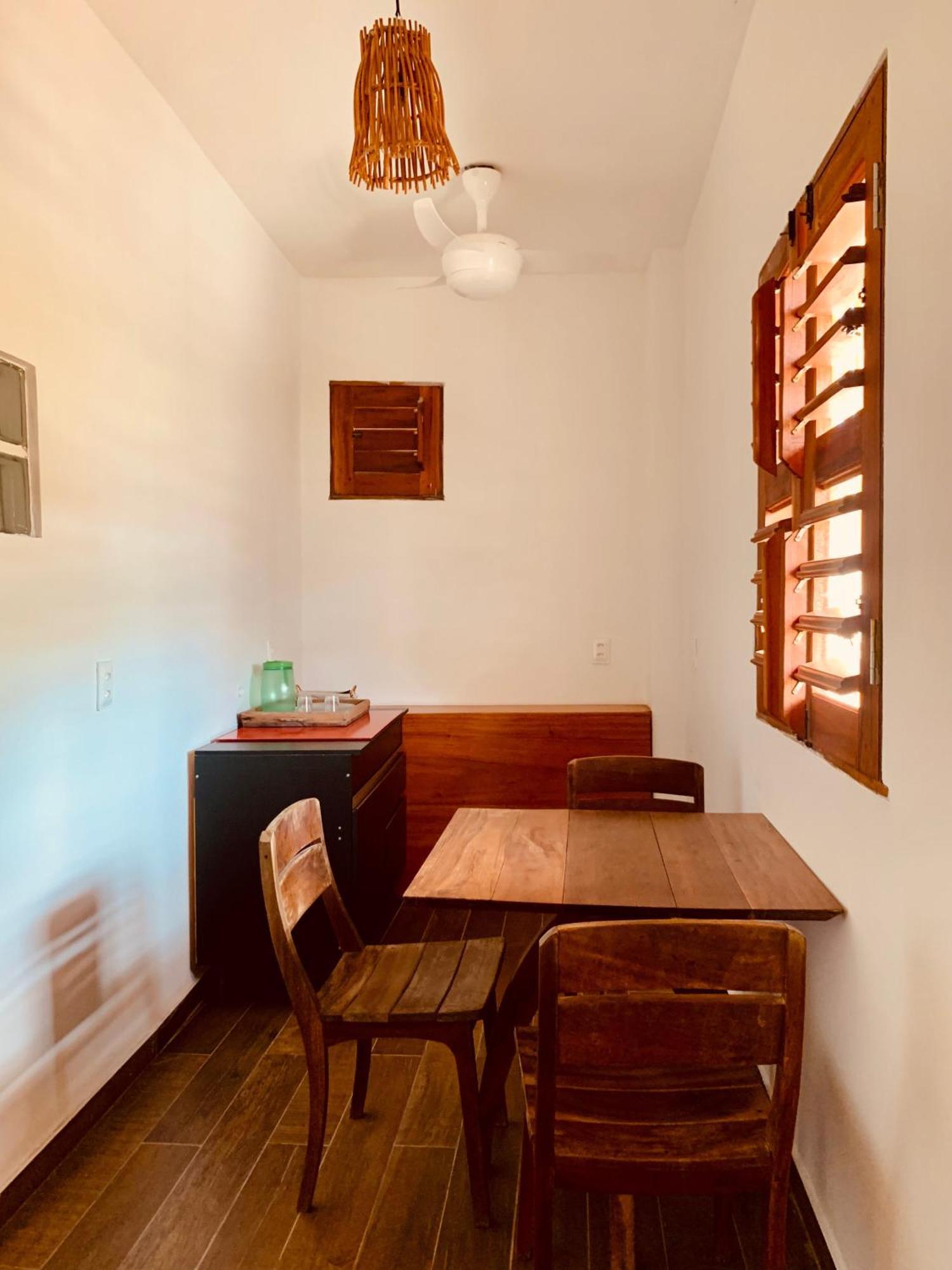 Pousada Casa Do Bruno กาโนอาเกบราดา ภายนอก รูปภาพ